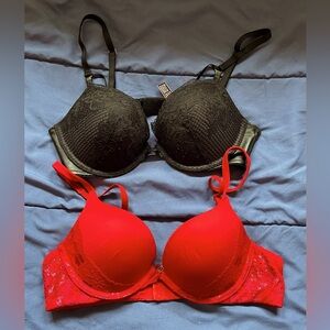 Victoria’s Secret black and red lace 34B push-up bras